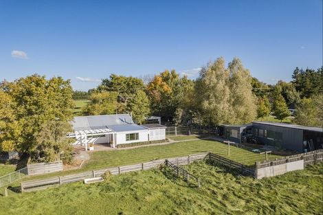 Photo of property in 54 Victoria Street, Oxford, 7430