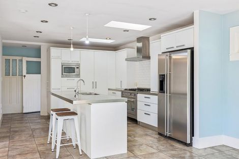 Photo of property in 43 Tomes Road, St Albans, Christchurch, 8052