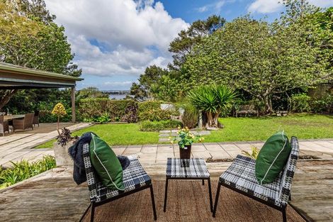 Photo of property in 26 Merewhira Road, Paremoremo, Albany, 0793