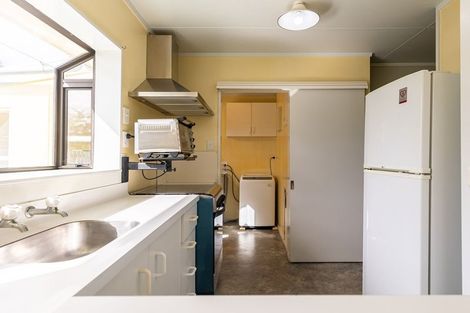 Photo of property in 218 Hokio Beach Road, Levin, 5571