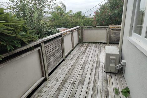 Photo of property in 22 Philson Terrace, Browns Bay, Auckland, 0630