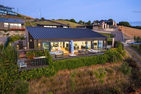 Photo of property in 10 Fairburn Place, Kaiteriteri, Motueka, 7197