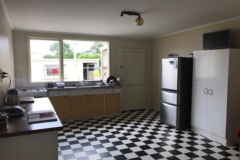 Photo of property in 3 Toru Street, Lyall Bay, Wellington, 6022