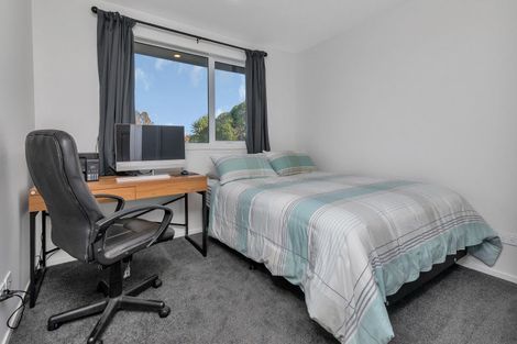 Photo of property in 16 Seaview Road, Ruakaka, 0116