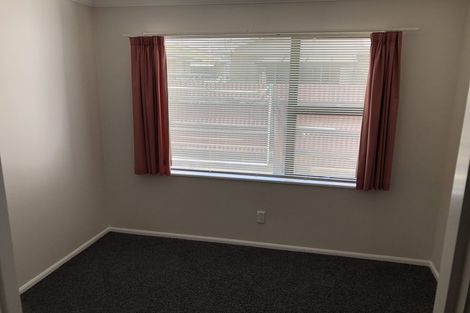 Photo of property in 5a Massey Street, Westown, New Plymouth, 4310