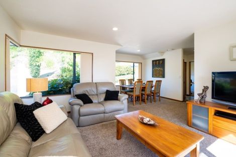 Photo of property in 58 Palmerston Road, Havelock North, 4130