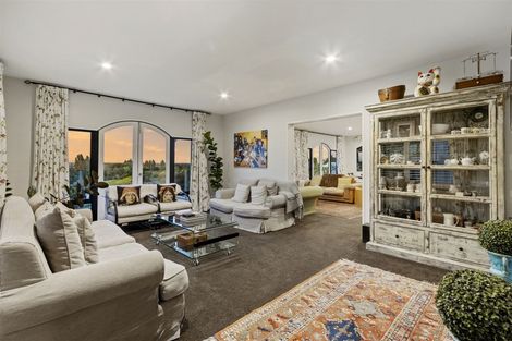 Photo of property in 39 Overdale Drive, Cashmere, Christchurch, 8022