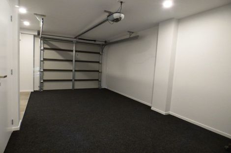 Photo of property in 22 Memorial Park Lane, Hobsonville, Auckland, 0618