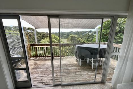 Photo of property in 2/60 Maritime Terrace, Birkenhead, Auckland, 0626