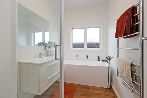 Photo of property in 1011 Willowpark Road North, Mayfair, Hastings, 4122