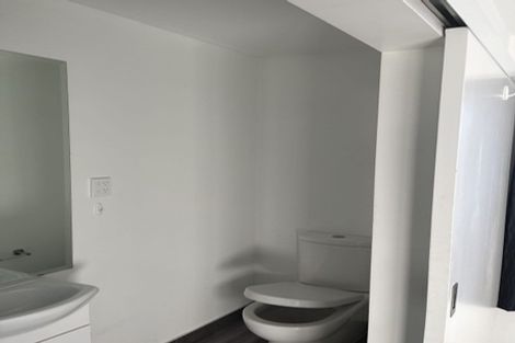 Photo of property in 84 Avenue Road, Otahuhu, Auckland, 1062