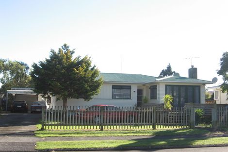 Photo of property in 10 Romney Place, Manurewa, Auckland, 2102