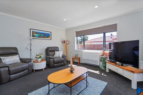 Photo of property in 16 Cobham Lane, Whitianga, 3510