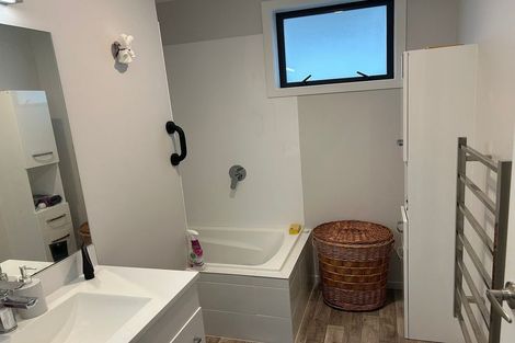 Photo of property in 7 Stockade View Lane, Howick, Auckland, 2014