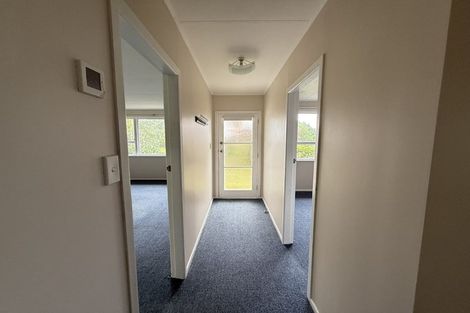 Photo of property in 13 Jane Grove, Paparangi, Wellington, 6037