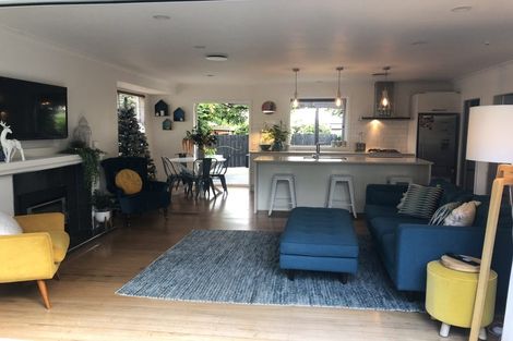 Photo of property in 38 Pulham Crescent, Queenwood, Hamilton, 3210