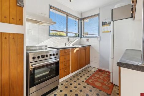 Photo of property in 10 Purata Place, Mangere Bridge, Auckland, 2022