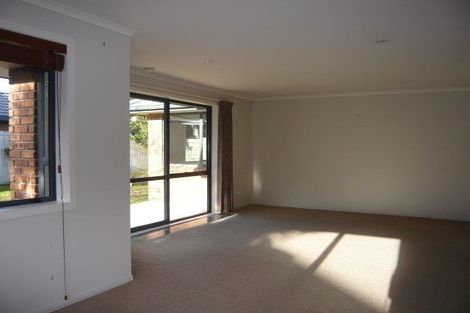 Photo of property in 17 Arundel Place, Nawton, Hamilton, 3200