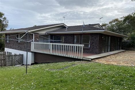 Photo of property in 23 John Downs Drive, Browns Bay, Auckland, 0630