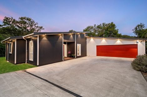 Photo of property in 23 Glenside Road, Glenside, Wellington, 6037