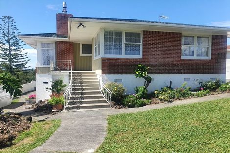 Photo of property in 135 Coronation Road, Hillcrest, Auckland, 0627