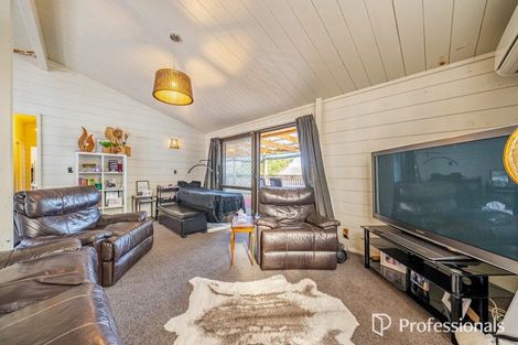 Photo of property in 41 Antrim Crescent, Wainuiomata, Lower Hutt, 5014