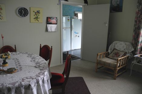 Photo of property in 202 Queen Street, Waimate, 7924