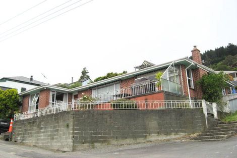 Photo of property in 32 Saint Davids Street, Lyttelton, 8082