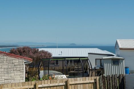 Photo of property in 64 Arawa Avenue, Maketu, Te Puke, 3189