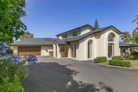 Photo of property in 30 Potts Road, Whitford, Howick, 2571