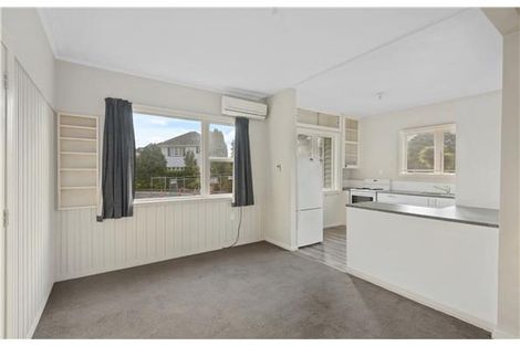 Photo of property in 2/5 Tara Street, Riccarton, Christchurch, 8041