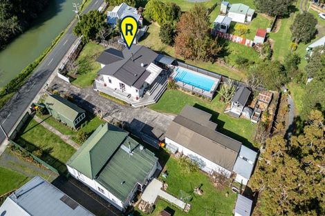 Photo of property in 135 Hauraki Road, Coromandel, 3506