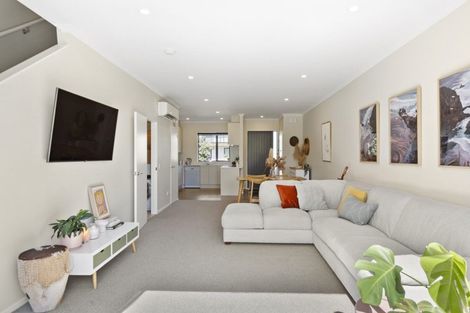 Photo of property in 7 Tahuhu Road, Mount Wellington, Auckland, 1062