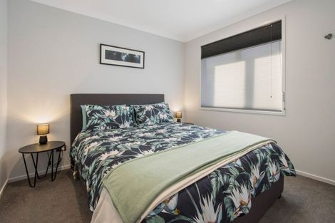 Photo of property in 6 Herring Place, Omokoroa, 3114