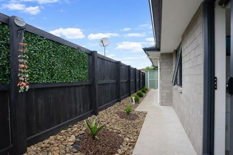 Photo of property in 10 Magnolia Close, Te Kauwhata, 3710