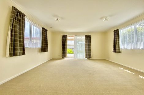 Photo of property in 135 Weymouth Road, Manurewa, Auckland, 2102