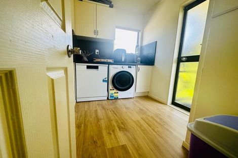 Photo of property in 170 Carnoustie Drive, Wattle Downs, Auckland, 2103