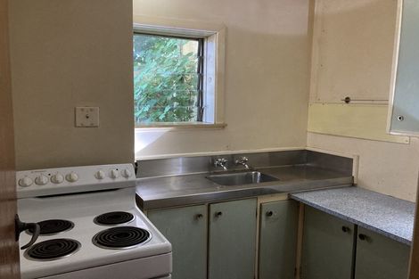 Photo of property in 9 Waiteata Road, Kelburn, Wellington, 6012