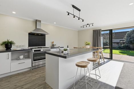 Photo of property in 12 Contour Avenue, Pyes Pa, Tauranga, 3112