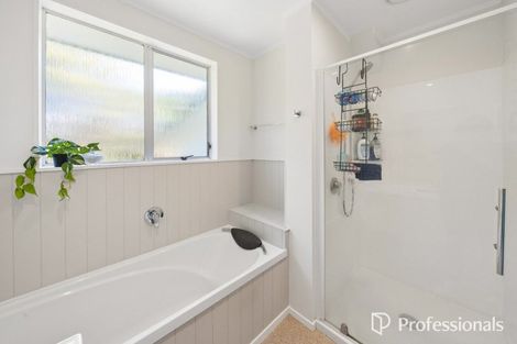 Photo of property in 37 Te Kupe Road, Paraparaumu Beach, Paraparaumu, 5032