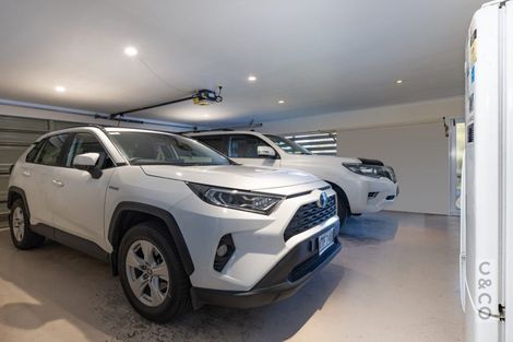 Photo of property in 2 Applemoors Way, Riverhead, 0820