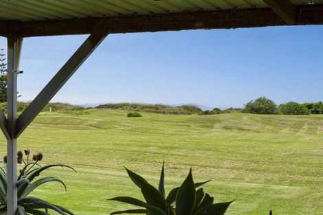 Photo of property in 7 Adamson Road, Taipa, 0420