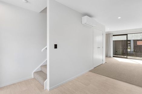 Photo of property in 2/5 Vesty Avenue, Hillcrest, Hamilton, 3216