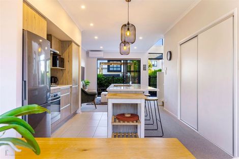 Photo of property in 21 Saltmarsh Road, Hobsonville, Auckland, 0616