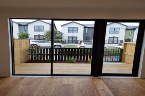 Photo of property in 17 Mahalo Avenue, Wiri, Auckland, 2104