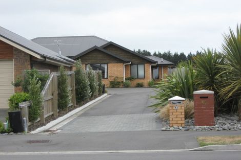 Photo of property in 42 Titirangi Crescent, Parklands, Christchurch, 8083