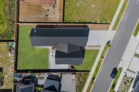 Photo of property in 14 Rubus Street, Wanaka, 9382