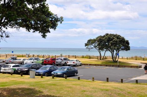 Photo of property in 12 Beach Road, Waihi Beach, 3611