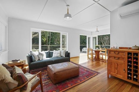 Photo of property in 1 Clyde Street, Ferndale, New Plymouth, 4310