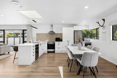 Photo of property in 30 Whakarewa Street, Motueka, 7120